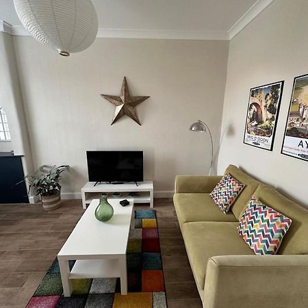 Apartamento Prestwick Kingb Petsok Freep Wifi Tv Exterior foto