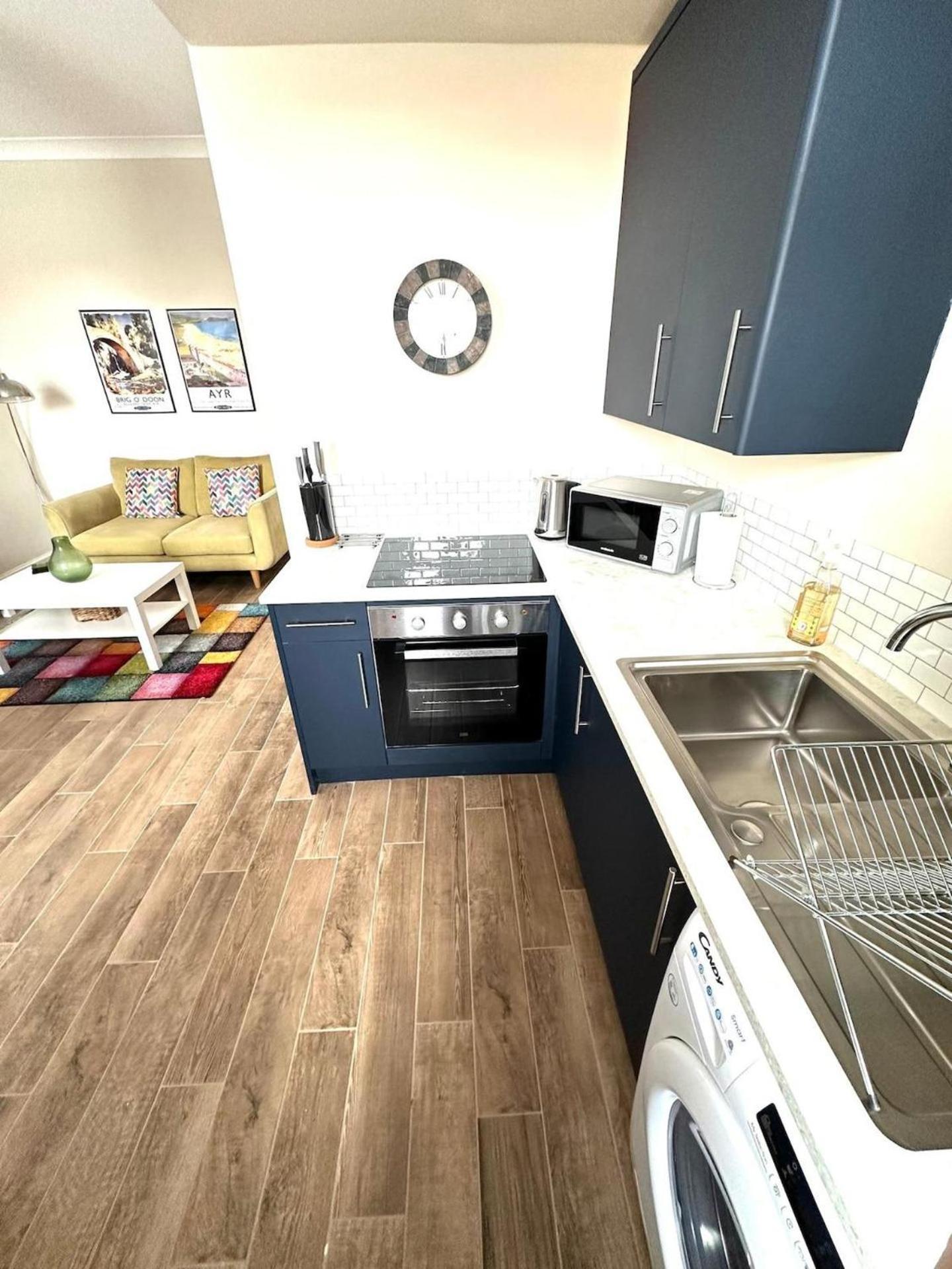 Apartamento Prestwick Kingb Petsok Freep Wifi Tv Exterior foto